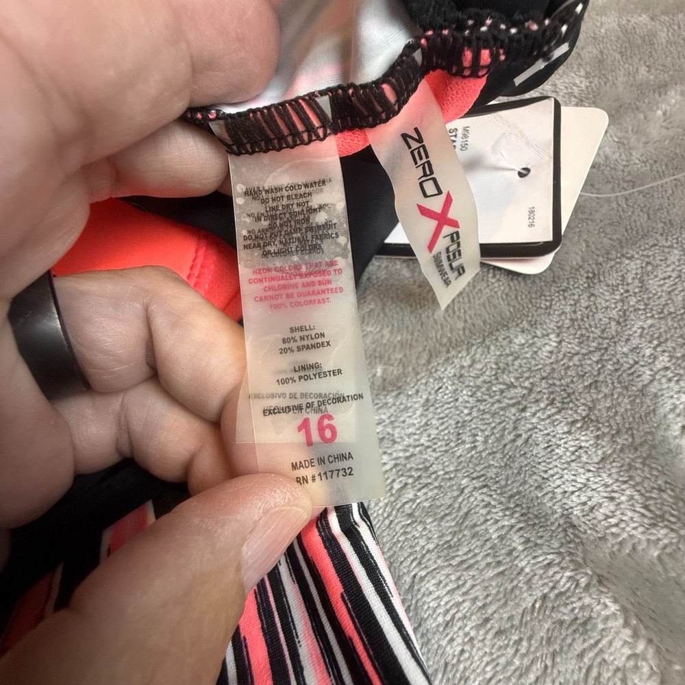 NWT ZeroXposur Starfish Tankini Top Size 16 Pink Black Striped Swim Top UPF 30+ - Picture 6 of 14